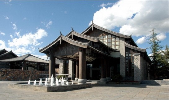 麗江和府皇冠假日酒店